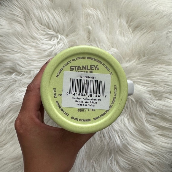 Stanley 40 oz. Adventure Quencher H2.O Flowstate Tumbler Target Exclusive Citron - Picture 4 of 4